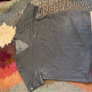 Men’s figs XL scrub top- graphite